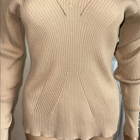 Guess Beige V-Neck Ribbed Sweater - Picture 5 of 16